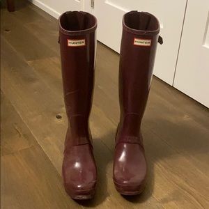 Plum hunter boots women’s size 9